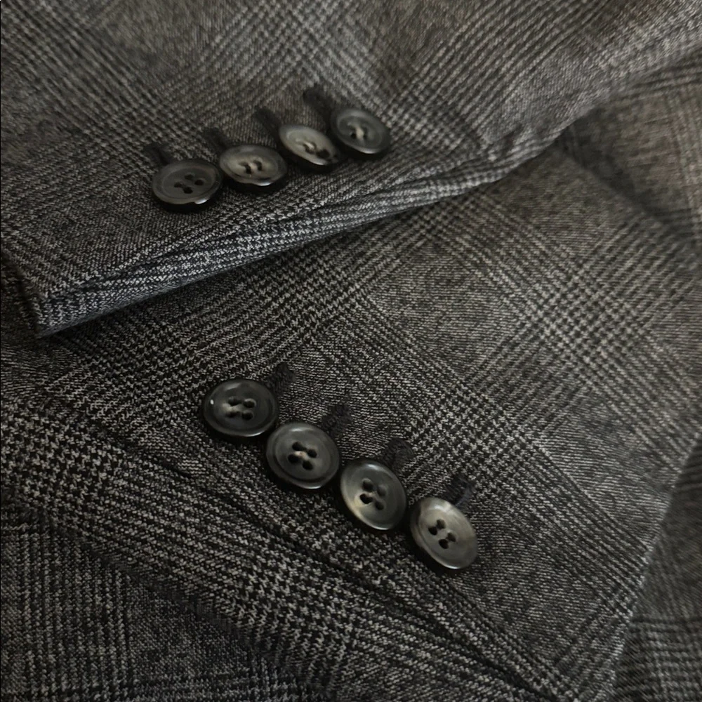 BRIONI Sport Coat Blazer Men’s 48R 38R Grey Virgin Wool Italy Plaid Check 160’s